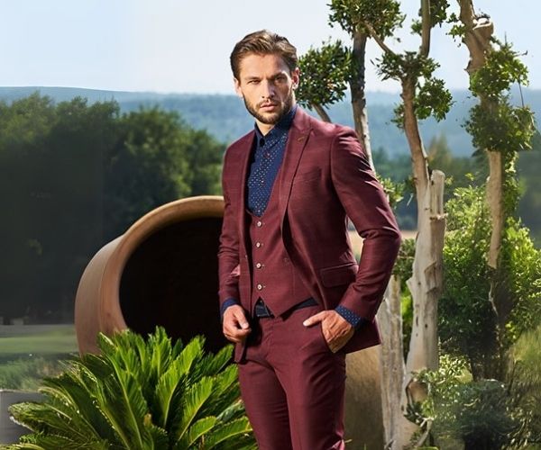 Suit